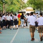 泰国考虑取消学生穿校服的规定